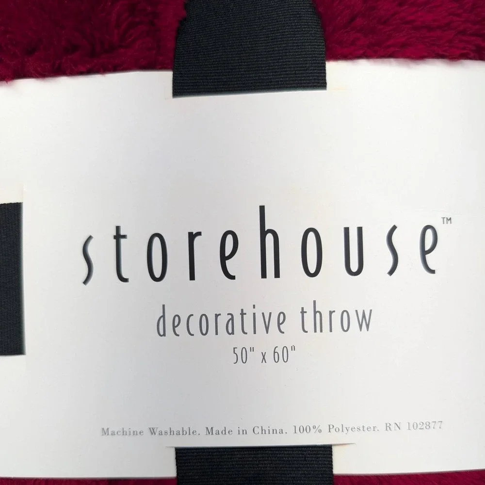 Storehouse Decorative Throw Blanket‎ Burgundy Red Plush Faux Fur 50x60 NEW